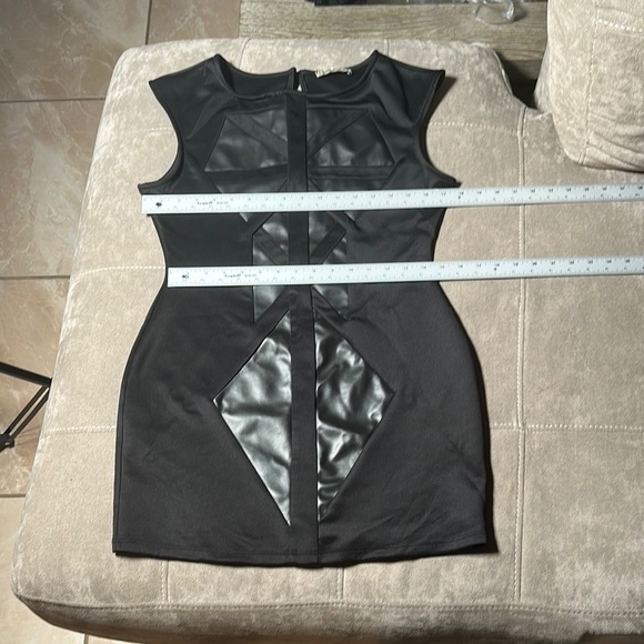 Arden B Black Bodycon Mini Dress for Cocktail - Picture 6 of 7